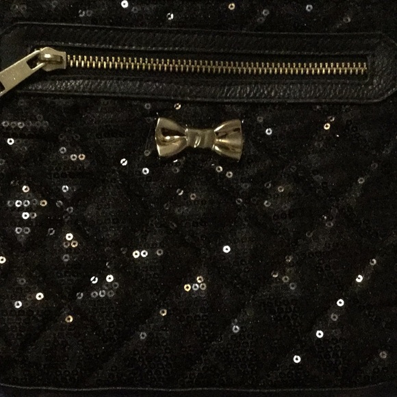 π Sequin crossbody bag, super cute! π - Picture 2 of 6
